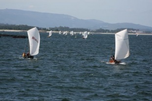 Imaxe da segunda regata da tempada, n'O Grobe